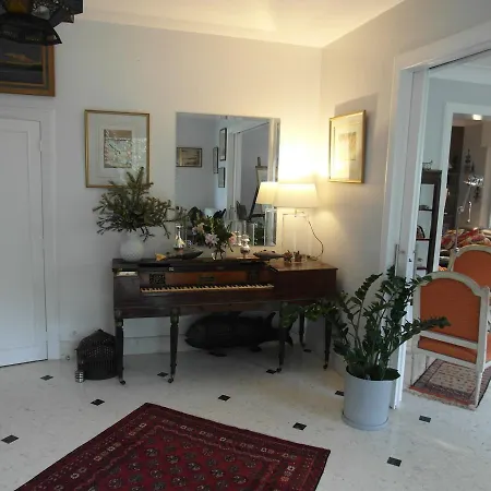 Belle Maison De Ville